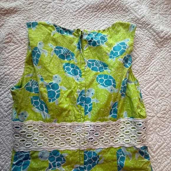 Lilly Pulitzer, vintage green and blue turtle dress - Picture 4 of 5
